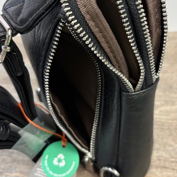 🖤 Inicat Black Vegan Leather Mini Backpack / Sling Crossbody Bag 🖤 - Picture 13 of 14